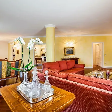 Villa Montescudo Nyaraló *